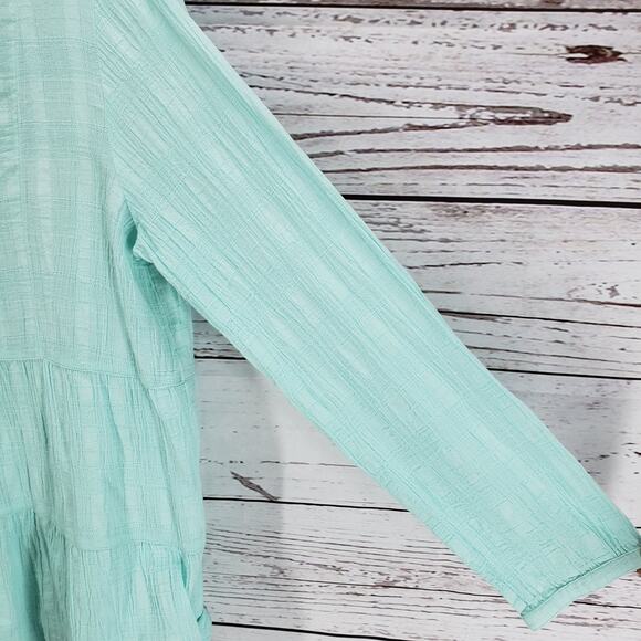 Soft Surroundings Aqua Blue Tiered Half Button Long Sleeve Top Size Medium - Picture 9 of 12
